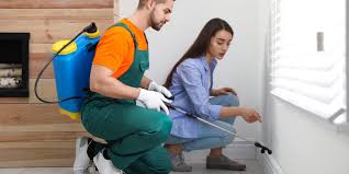 Best Residential Pest Control  in Gurnee, IL